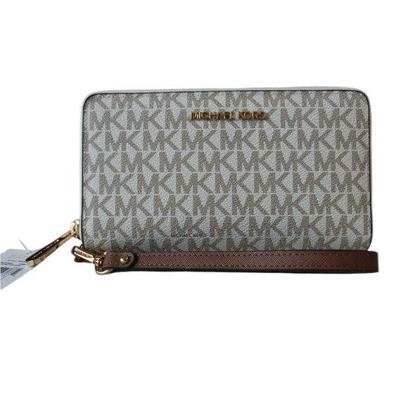 MICHAEL KORS JET SET TRAVEL WALLET IN VANILLA - Picture 3 of 6
